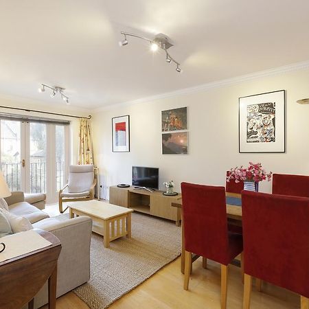 Beautiful Flat With Terrace Apartment London Exterior photo