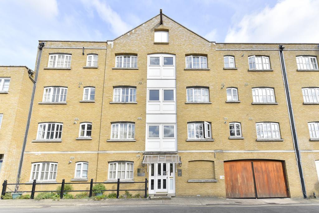 Beautiful Flat With Terrace Apartment London Exterior photo