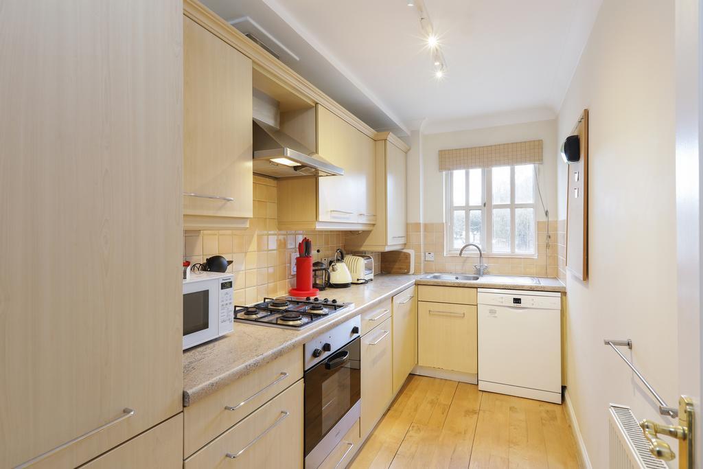 Beautiful Flat With Terrace Apartment London Exterior photo