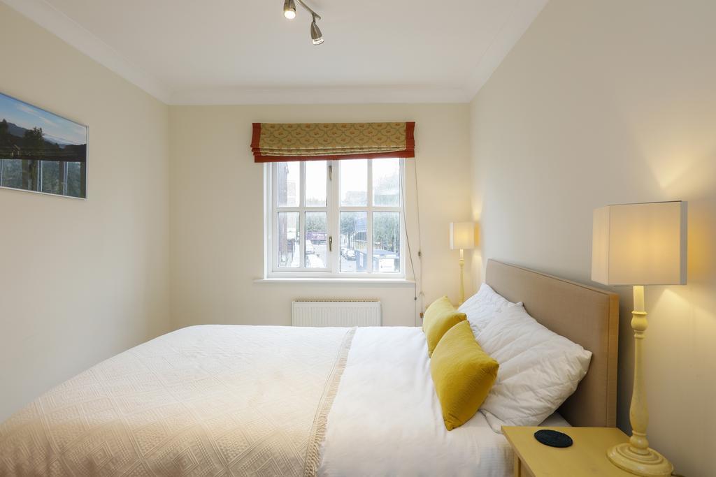 Beautiful Flat With Terrace Apartment London Exterior photo